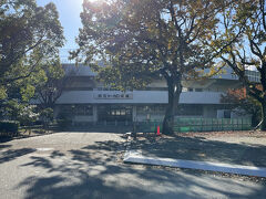 明石城公園　公園内にある野球場

2014年にはこの球場で4日間にわたる延長50回の熱戦が行われた

軟式高校野球大会の崇徳VS中京でのことです
