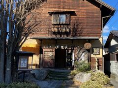 レストラン臺民
七賢の直営レストランです。12月最初の日曜日、午後１時30分時点で席の半分が埋まっていました。