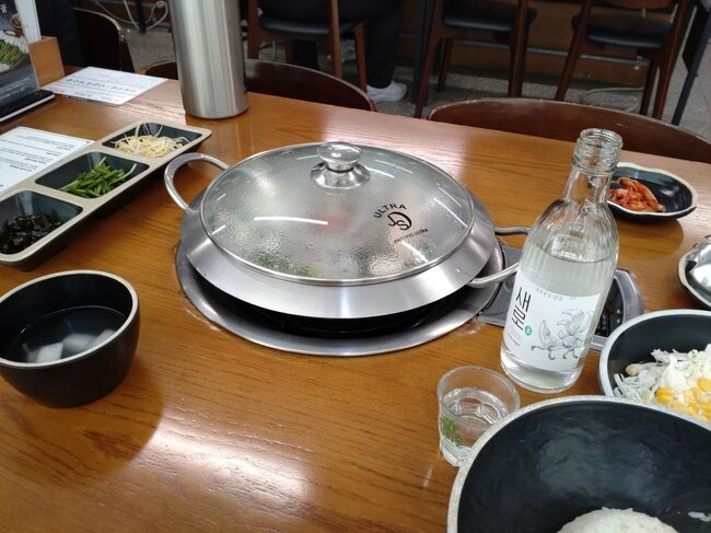 ソウルでは今はタッチパネルのオーダーが多いですが<br />1人用は口頭で注文になります。