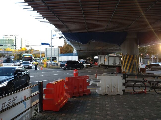 最終日です。<br />昨日は久しぶりの深夜便でしたから慣れ親しんだ東横イン仕様のベットでよかった。<br />ぐっすり眠れたようです。<br /><br />