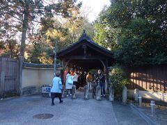 歩いて東福寺へ。