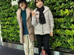 仁川国際空港に到着
さすがアジアのハブ空港広い

イミグレは過去最速で通過したんですが
手荷物受取所で20分程待って
速攻リムジンバス乗り場に直行
