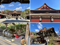 【北野天満宮】
https://kitanotenmangu.or.jp/

正午頃，【茶寮SENTAMA 】を出発して10分強で北野天満宮へ。

［写真左上］国宝「本殿,石の間,拝殿及び楽の間」
［写真右上］本殿の破風
［写真左下］表参道の撫牛
［写真右下］重要文化財「中門（三光門）」

北野天満宮・御本殿は，「拝殿」と「本殿」を石畳の廊下「石の間」で連絡した権現造。拝殿の東西に「楽の間」を，本殿の西に脇殿を附属しています。1607年造営。