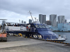 高速ジェットフォイルだと東京竹芝まで乗船時間2時間かかりません（終）