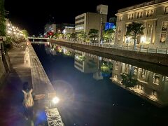 京橋川へ来ました。。
ここはお城の外堀の役目もあるのですよね～
川の水面にリフレして綺麗☆彡