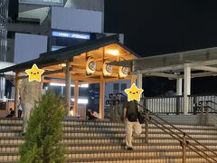 水戸駅には水戸黄門でおなじみな家紋のちょうちんが！
水戸に来た感があります。