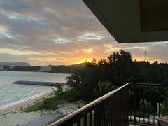 お部屋からの夕焼けはこんな感じ