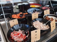 こちらも海鮮丼食べ放題です！

豊洲に近いから海鮮丼食べられるホテル多くて嬉しいw