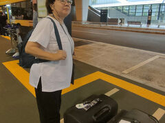 成田空港からはウイラーEXPのバスで池袋まで戻ります。リムジンバスより格安なのがありがたいです。