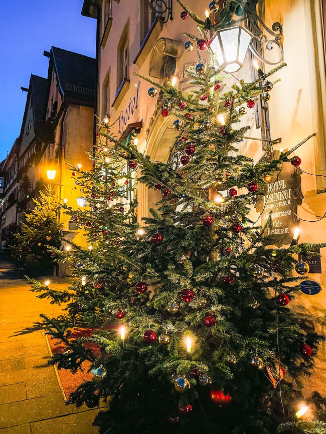中世の真珠ローテンブルクが最も輝くときークリスマスマーケット