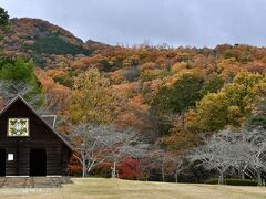 　　　　この日は風の影響で、雲の流れが目まぐるしく変わる

　　　　晴れてると思いきや、曇天になったり、また快晴に戻ったり