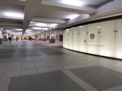 丸ビルへ移動
