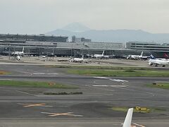 羽田空港国内線第1ターミナル展望デッキ (ガリバーズデッキ)