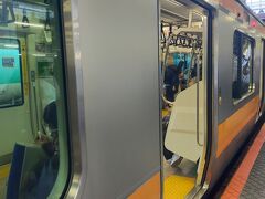 立川から中央線に乗ります