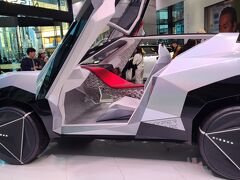 NISSAN CROSSING（銀座プレイス）
4丁目日産ギャラリー
