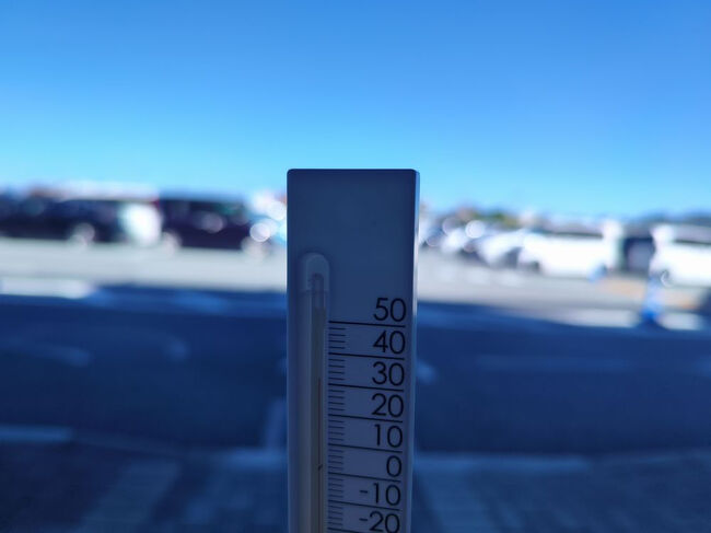 日陰で34度か、まだ夏だな。