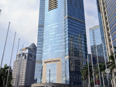 スナヤンにあるリッツカールトン・ジャカルタ。
ここからスタート地点までは、あと2Kmほど。
