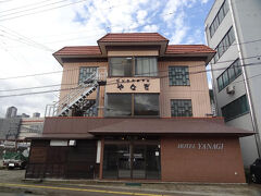 7:36
ここは新潟県越後湯沢温泉です。
駅前のビジネスホテル、ホテルやなぎに2泊で逗留中。