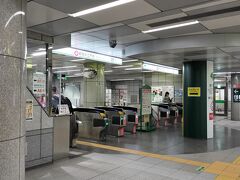 電車で移動