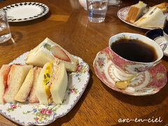 青山珈琲舎で朝ごはん