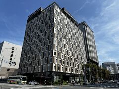 福岡県福岡市博多区『Mitsui Garden Hotel Fukuoka Gion』

2019年6月27日に開業した『三井ガーデンホテル福岡祇園』の
外観の写真。

こちらも天空の大浴場があっていい感じです。

https://www.gardenhotels.co.jp/fukuoka-gion/

右隣りのホテルは2019年9月25日にオープンした
『THE BLOSSOM HAKATA Premier（ザ ブラッサム 博多プレミア）』
です。

https://www.jrk-hotels.co.jp/Hakata_premier/