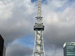 栄町を散策。
「中部電力MIRAI TOWAER」