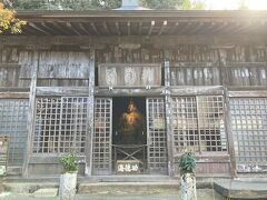 指月殿
鎌倉２代将軍　源頼家は祖父に殺された
母、北条政子が息子の冥福を祈って建立した
とパンフレットに書いてある
北条政子は自分の父親に息子を殺されたのね
悲惨過ぎません？
こんな時代に生まれなくてよかった