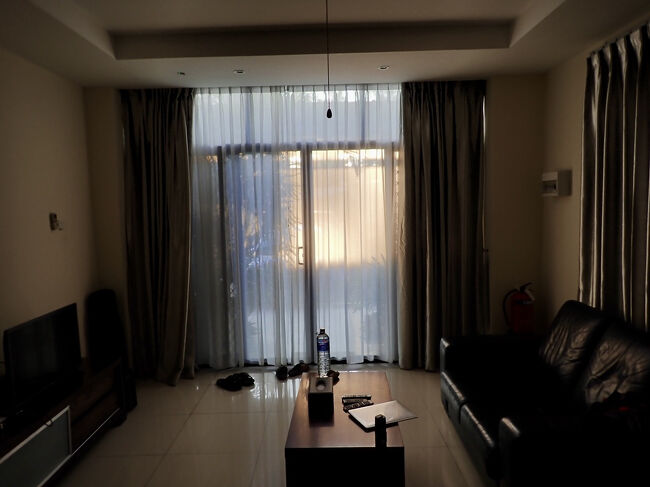 2024/11/29(土) 曇り<br />ディリ<br />沈没船シュノーケリング<br />ーーーーーーーーーーーーーー<br />東ティモール、首都ディリの2日目の朝。