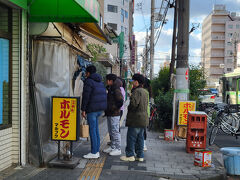 最終日の日曜日。久しぶりのホルモンマルフクは混んでいましたが、結構回転が速いので助かります。