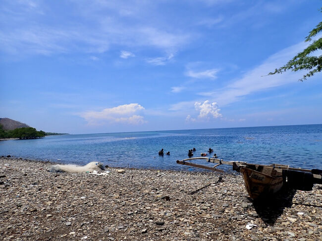 海の上に上がります。