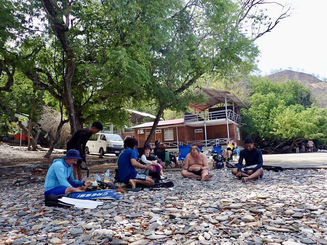 海岸で装備を整えたら、<br />(掲載許可済み)