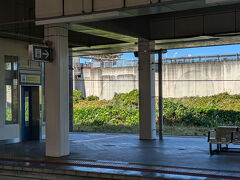 飛鳥ちゃんとmikikoママさんに印西牧の原駅まで予約した新幹線に乗り継ぎ良い北総線に乗り遅れないよう、あわてて送ってもらいました。
無事、改札を通過してホームに着いてmikikoママさんに電話。
お礼を言いました。
