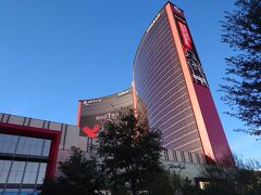 食べ終わって…こちらのホテルにGO♪