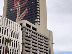 まずはTheDホテルに到着！！！
前、一度ひとりで宿泊したことあります。

お湯出なかったの！！！←哀しい思い出あり。