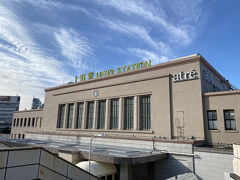アメ横を抜けて上野駅。