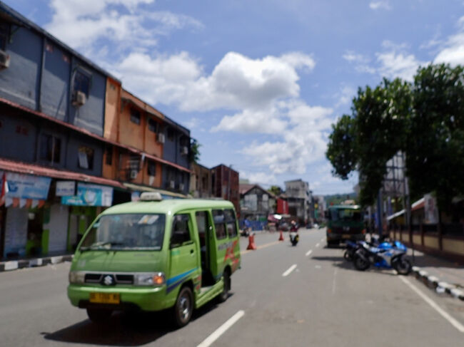 フェリーのチケットを買ったら、ホテルに帰ります。