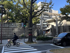 チェックアウトして寄り道
難波神社に