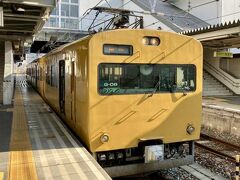 先頭の車両は、先頭車化改造された食パン顔だった