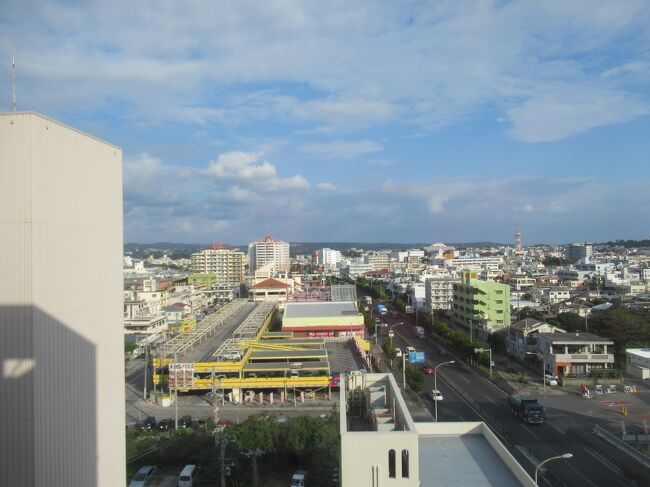 この通りをずっと行けば本部の方に行けます。<br />計画時は本部に2泊しようかとも考えましたが、今思えば、ここで良かったです。<br />昨夜、あと30分、運転するのはきつかったなあ。