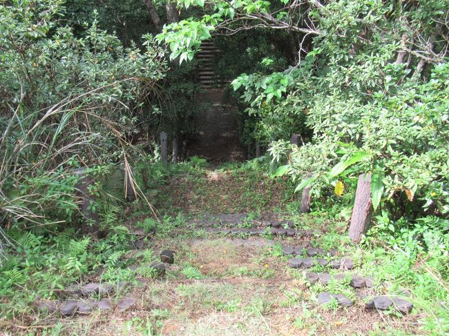 この道だけ、合っているのかどうか、迷いました。<br />地図を見て、正しそうだと思い、進みました。