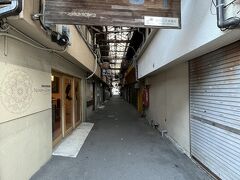 竹瓦小路アーケード