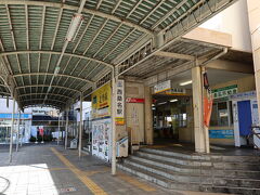 まずは北勢線の起点・西桑名の駅前にやって来ました。。