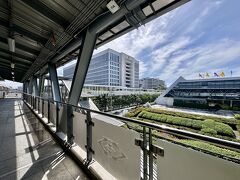 【バンコクの移民局：チェーンワタナ】

...前回からの続き...

BTSピンクラインの「ガバメント・コンプレックス」という駅に到着。

オンヌット近辺から、約２時間掛かってしまった...もしかしたらタクシーか、Grabで来た方が早くて、簡単かもねぇ...少し高いけど...