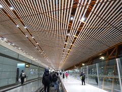 予定より30分ほど早く北京首都国際空港に到着。
トランジット6時間あまりだったので、遅延してくれても良かったのにな。