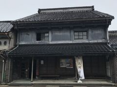 資料館には人もまばら