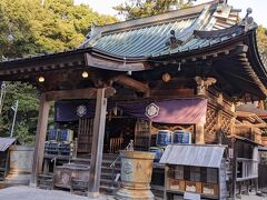 興津駅→清水駅→バス移動で三保の松原に向かいます。先ずはバス停から歩いて駿河国三宮の御穂神社に