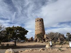 グランドキャニオン国立公園の東側のゲートから入場。入場料は車1台あたり35ドル。