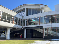 秋田駅西口に到着。