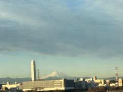 まずは上越新幹線で大宮付近からの富士山を確認！