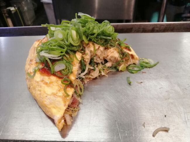 形が独特なので味はどうかなと思っていましたが普通にお好み焼きって感じでおいしいです